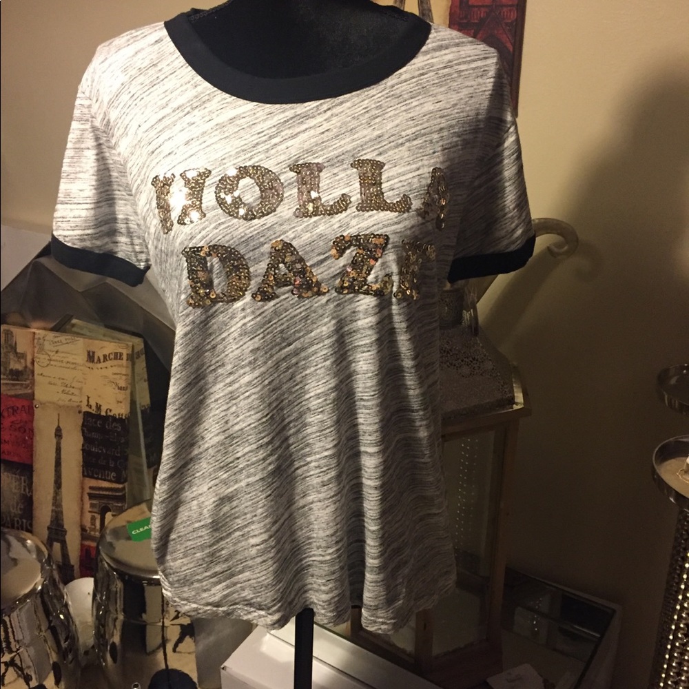 VSPink Campus Tee